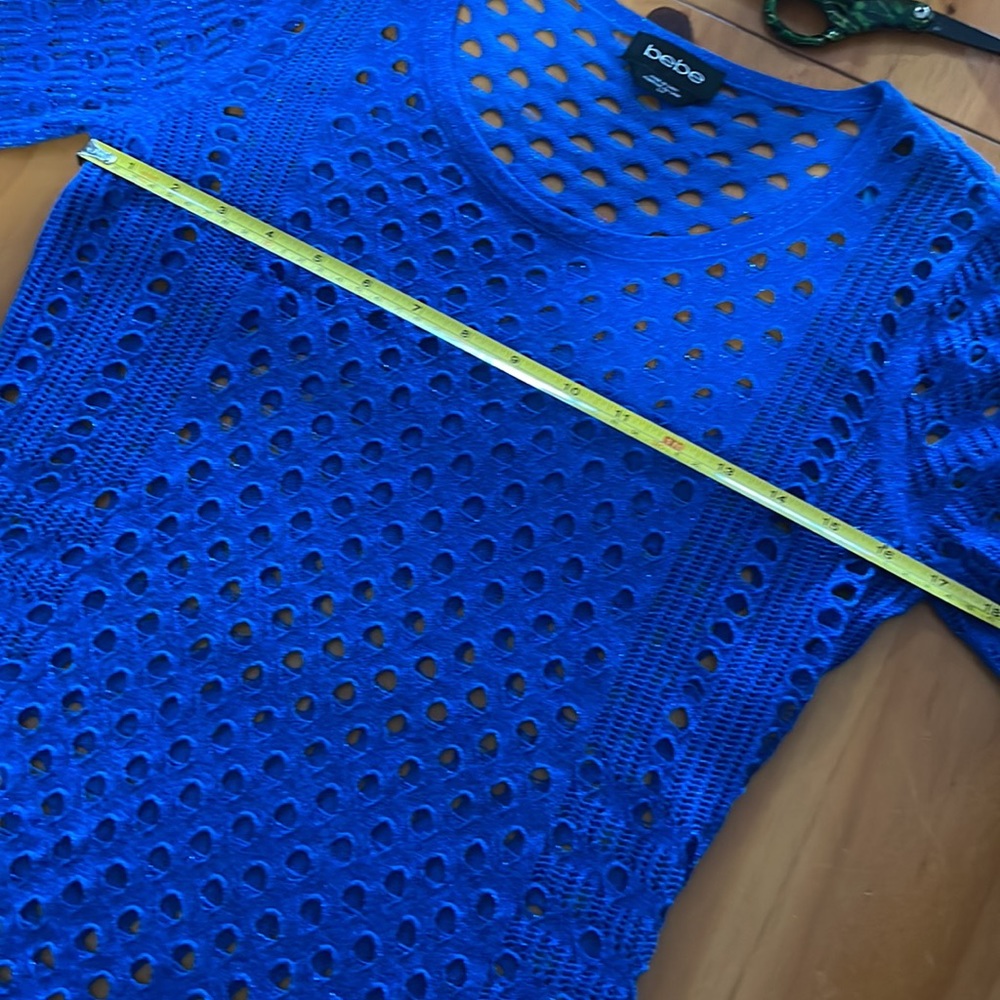 BEBE Royal Blue Crochet Knit Sweater Women’s Size Small Long Sleeve - Picture 7 of 9